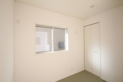 【和室】 | 戸ヶ崎第54 | リビングの隣に3帖の和室