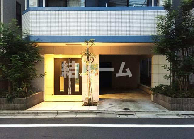 豊島区南長崎１丁目の賃貸マンションのエントランス