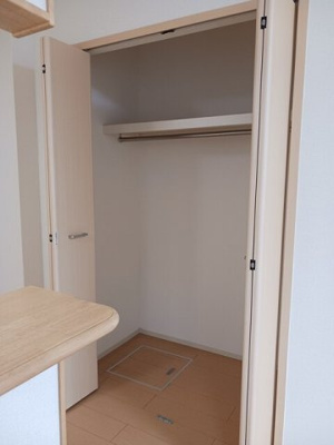 【収納】 | エアリーサンライト | 小物を収納するのに便利です