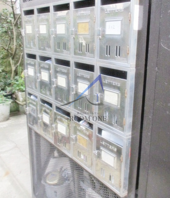 パークサイド神﨑のその他共用部分|集合ポストです。