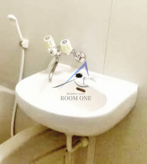 南台ハウスの洗面所|洗面台です。