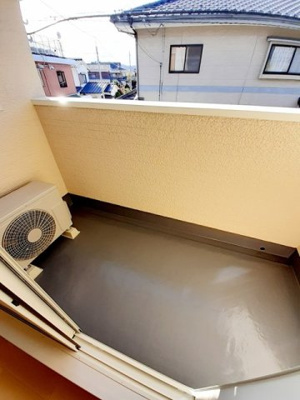 【バルコニー】 | プレリメール | 広々としたバルコニーです