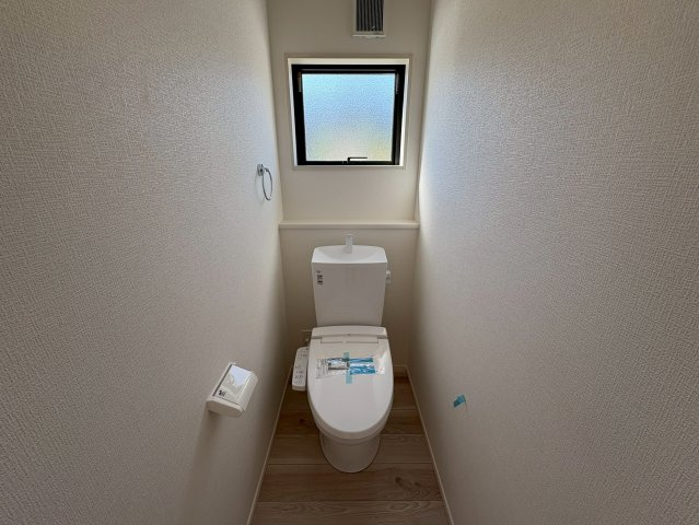 京都郡苅田町富久町2丁目2期　新築一戸建てのトイレ|シンプルで使いやすいお手洗い♪
【苅田町　新築戸建て】