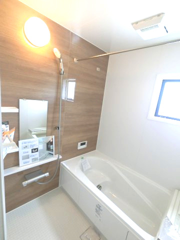 鳥栖市曽根崎1期　2号棟の内観：施工例|浴室