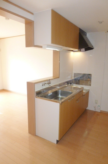 チャームビラⅡのキッチン|きれいなキッチンです