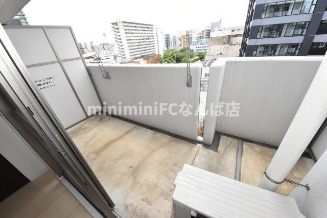 グランドゥール敷津のバルコニー