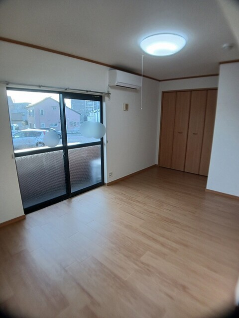 ヴィラ南屋敷の居間・リビング