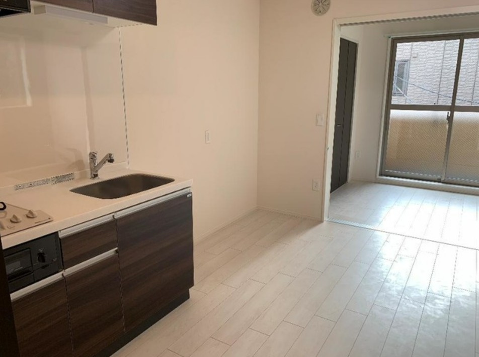 調布市多摩川４丁目の賃貸マンションの居間・リビング|施工会社イメージ写真