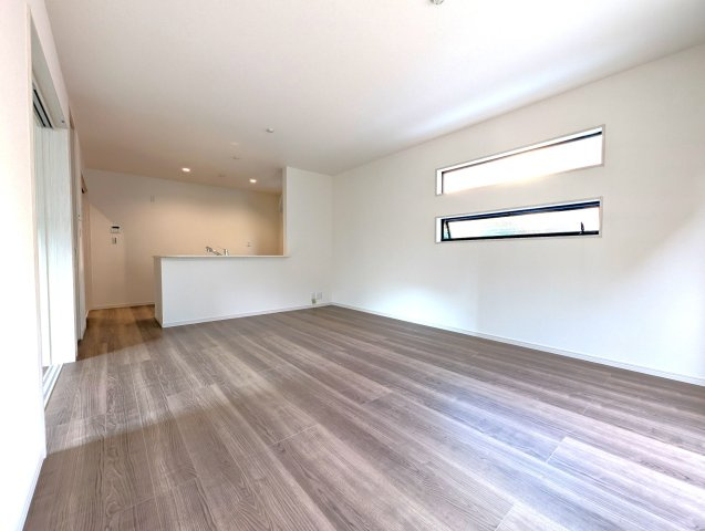 【居間・リビング】の画像