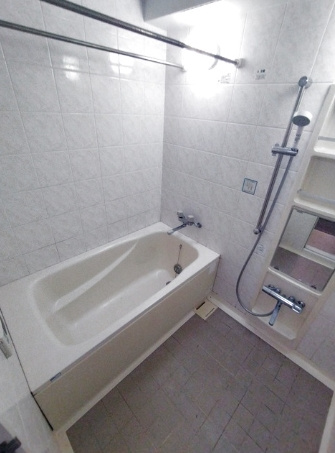 レクセル鶴川の浴室