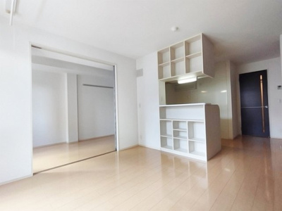 【居間・リビング】 | Cherry Court