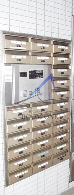 ロワール横濱ポートサイドのその他共用部分|集合ポストです。