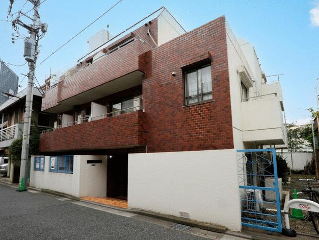 スカイコート新宿