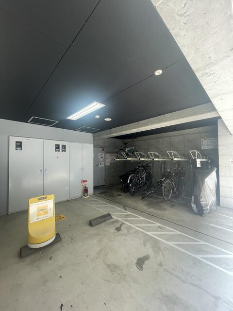 ＡＸＡＳ池袋の駐車場| 