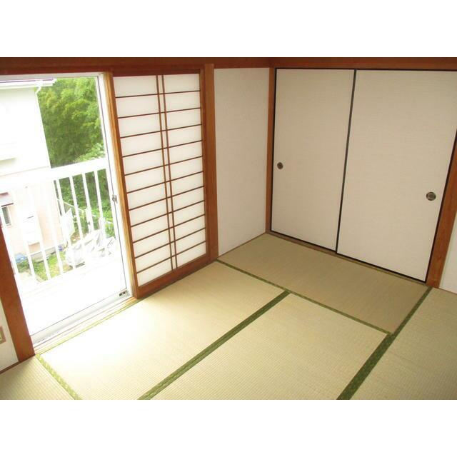 金井ビューヒルズＢ棟の和室