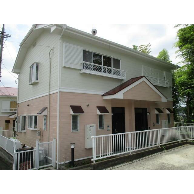 金井ビューヒルズＢ棟の外観