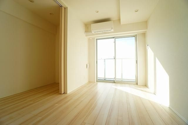 ＡＬＴＥＲＮＡ東池袋の居間・リビング