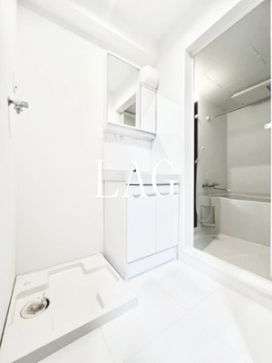 【設備】 | GLANZ | 室内洗濯機置き場です。