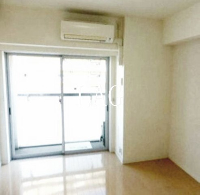 【居間・リビング】 | リヴシティ大島イースト | 洋室のお部屋です。