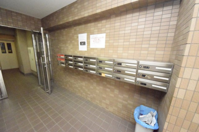 【エントランス】 | ロイヤル灘