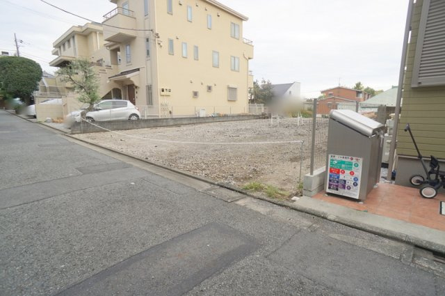 緑が丘２　土地の外観|☆一種低層の閑静な住宅街
☆建築条件なし・お好きなハウスメーカーで建築可能