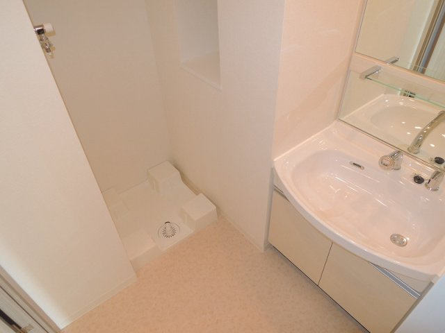 プレサンス野田阪神駅前ザ・ファーストの洗面所