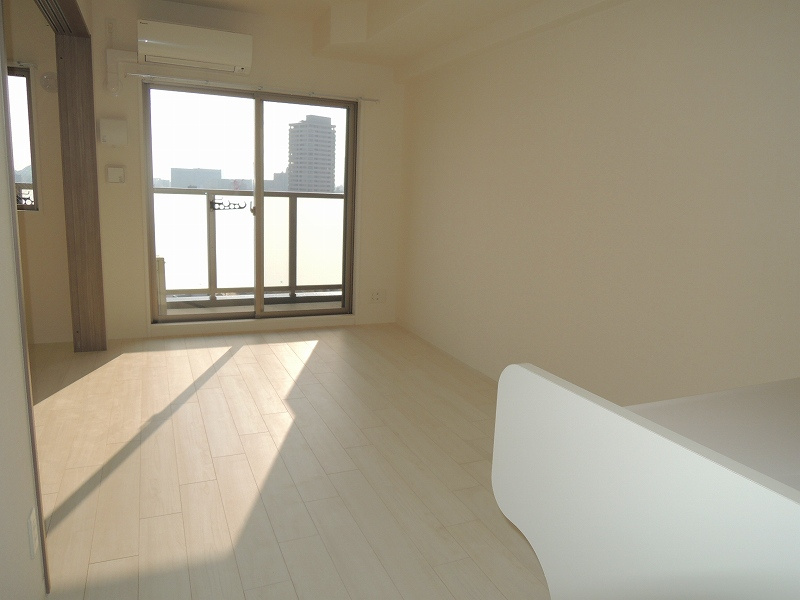 プレサンス野田阪神駅前ザ・ファースト