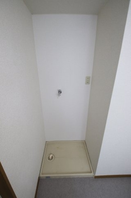 【設備】 | ベルシュライン | 室内洗濯機置き場