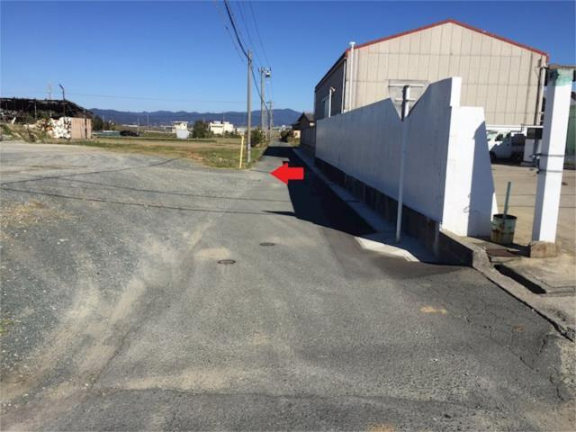 売地　豊橋市清須町字兵庫の前面道路含む現地写真|現地：前面道路