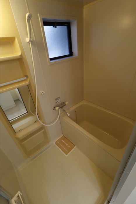 マルベリーＭ　B棟の浴室