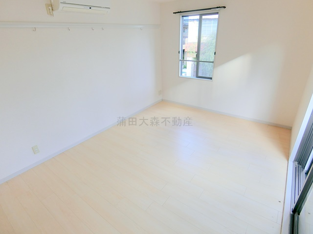 第6みゆきハイツの居間・リビング