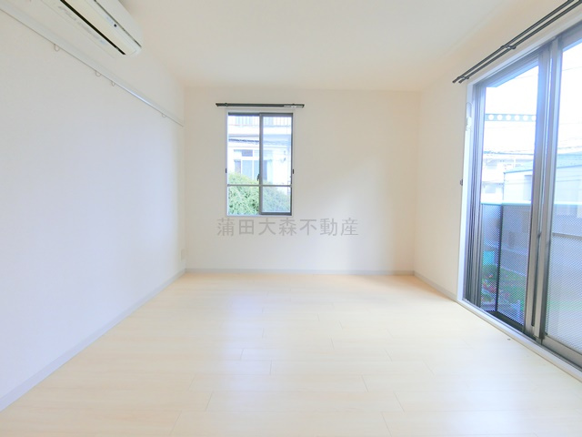 第6みゆきハイツの居間・リビング|洋室7.2帖