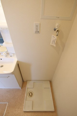 【設備】 | ビサイド・アヴェニュー | 室内洗濯機置き場