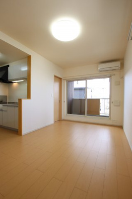 【居間・リビング】 | ビサイド・アヴェニュー