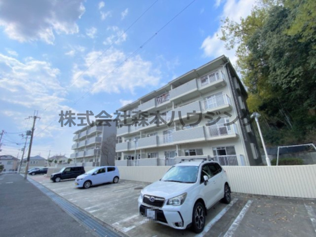 【外観】 | 　香里園ヒルズ | 外観も気になるポイント