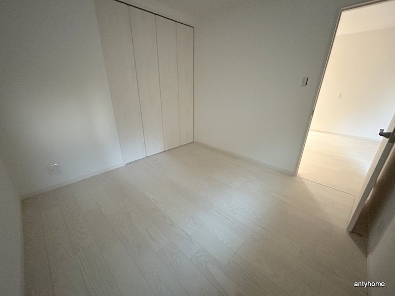 ヴェルメゾン吹田元町　仲介手数料無料の洋室