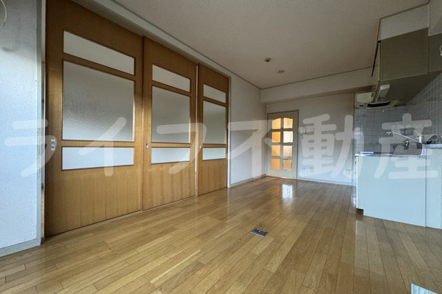 アドバンス渋川の居間・リビング|使いやすいリビングです