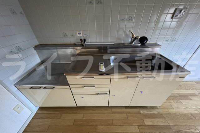 アドバンス渋川のキッチン|キッチンでお料理をお楽しみください