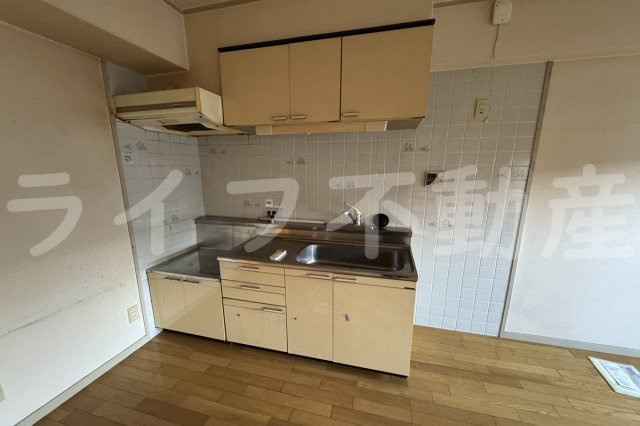 アドバンス渋川のキッチン|きれいなキッチンです