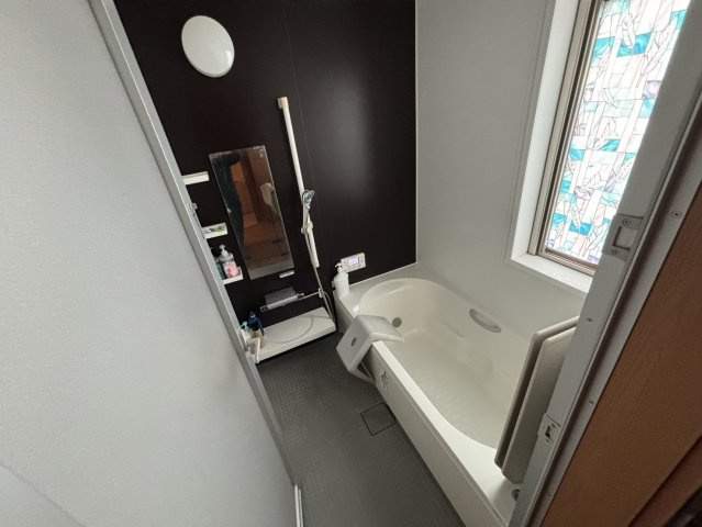 安佐北区三入南二丁目の浴室