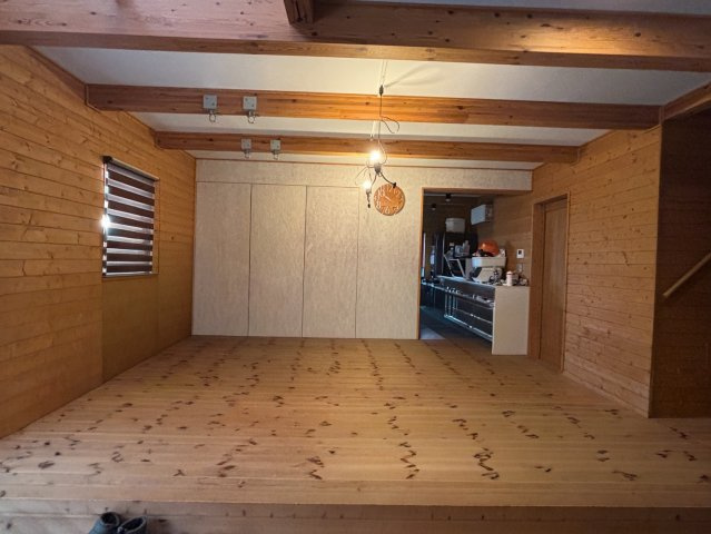 安佐北区三入南二丁目の居間・リビング