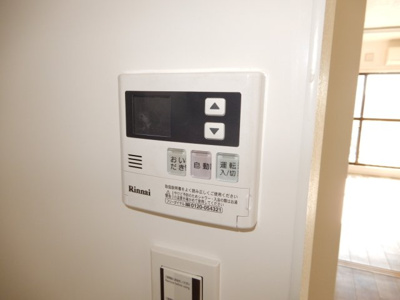 【設備】 | ※同一仕様・別号室の参考写真