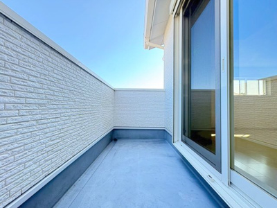 【バルコニー】 | 豊中市永楽荘3丁目貸家