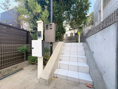 【エントランス】 | 豊中市永楽荘3丁目貸家