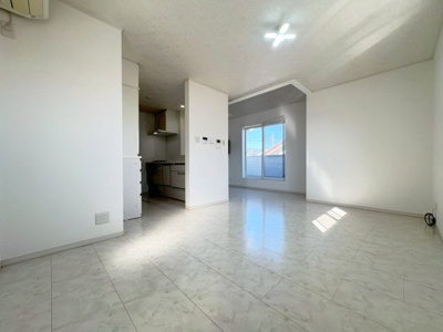 【居間・リビング】 | 豊中市永楽荘3丁目貸家