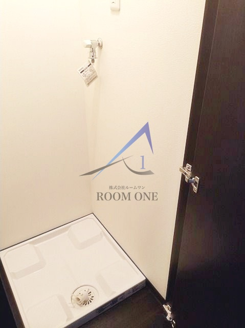 プレール・ドゥーク川崎平間の設備|洗濯機置き場です。