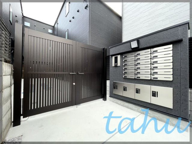 北区中十条１丁目のアパートのエントランス