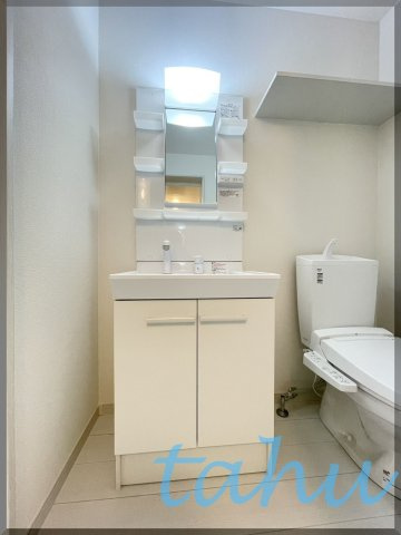 北区中十条１丁目のアパートの独立洗面台