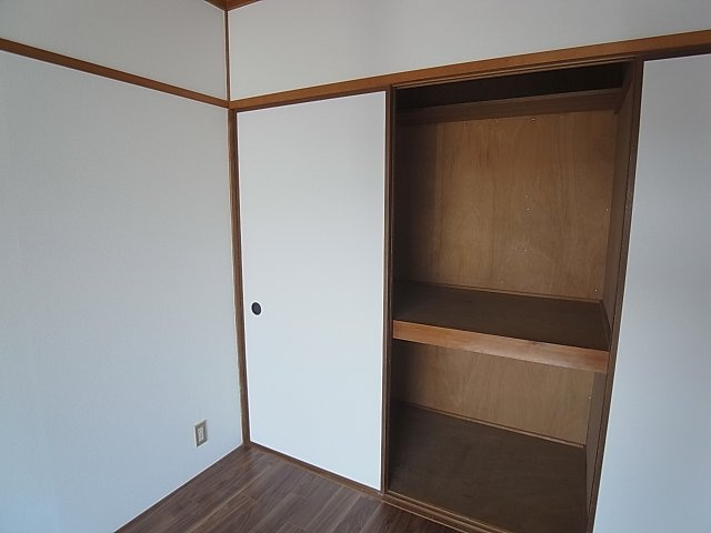 メゾンドリーの収納|収納スペースは各部屋に完備