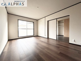 【居間・リビング】 | 横尾２団地　８１号棟　１階 | 家族団らんの時間も増えそうなくつろぎのＬＤＫです♪